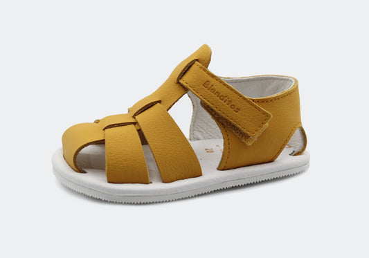 Blanditos - Sandália Boga Ocre